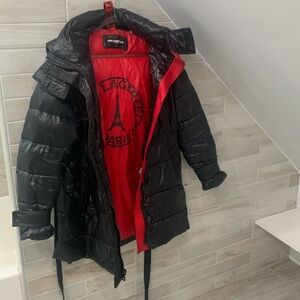 KARL LAGERFELD PARIS Black Puffer Coat with Red Lining
FLAW